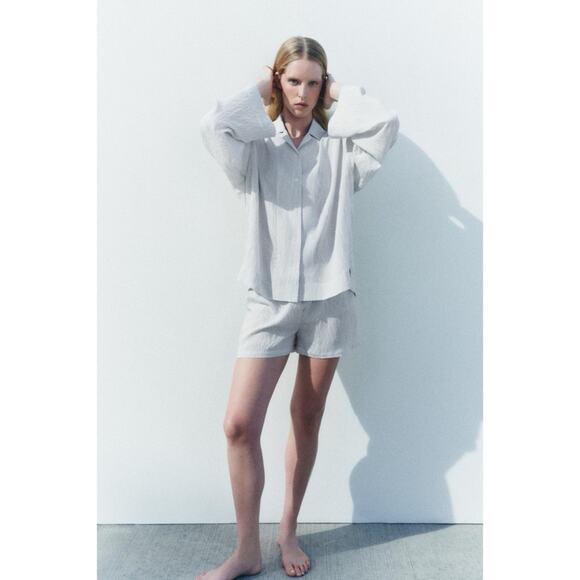 Zara Striped Button Front Mid Rise Shorts - Picture 2 of 10